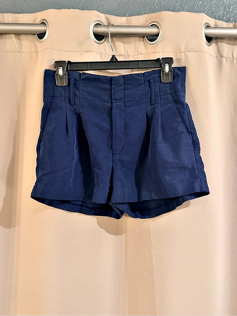 American Eagle Outfitters Women's Pleated Shorts in Blue